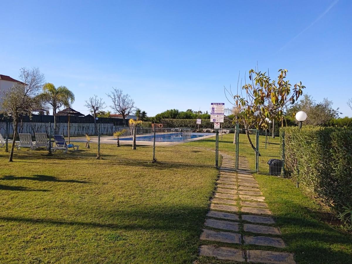Do Vale T2 Com Piscina Apartment Albufeira Luaran gambar