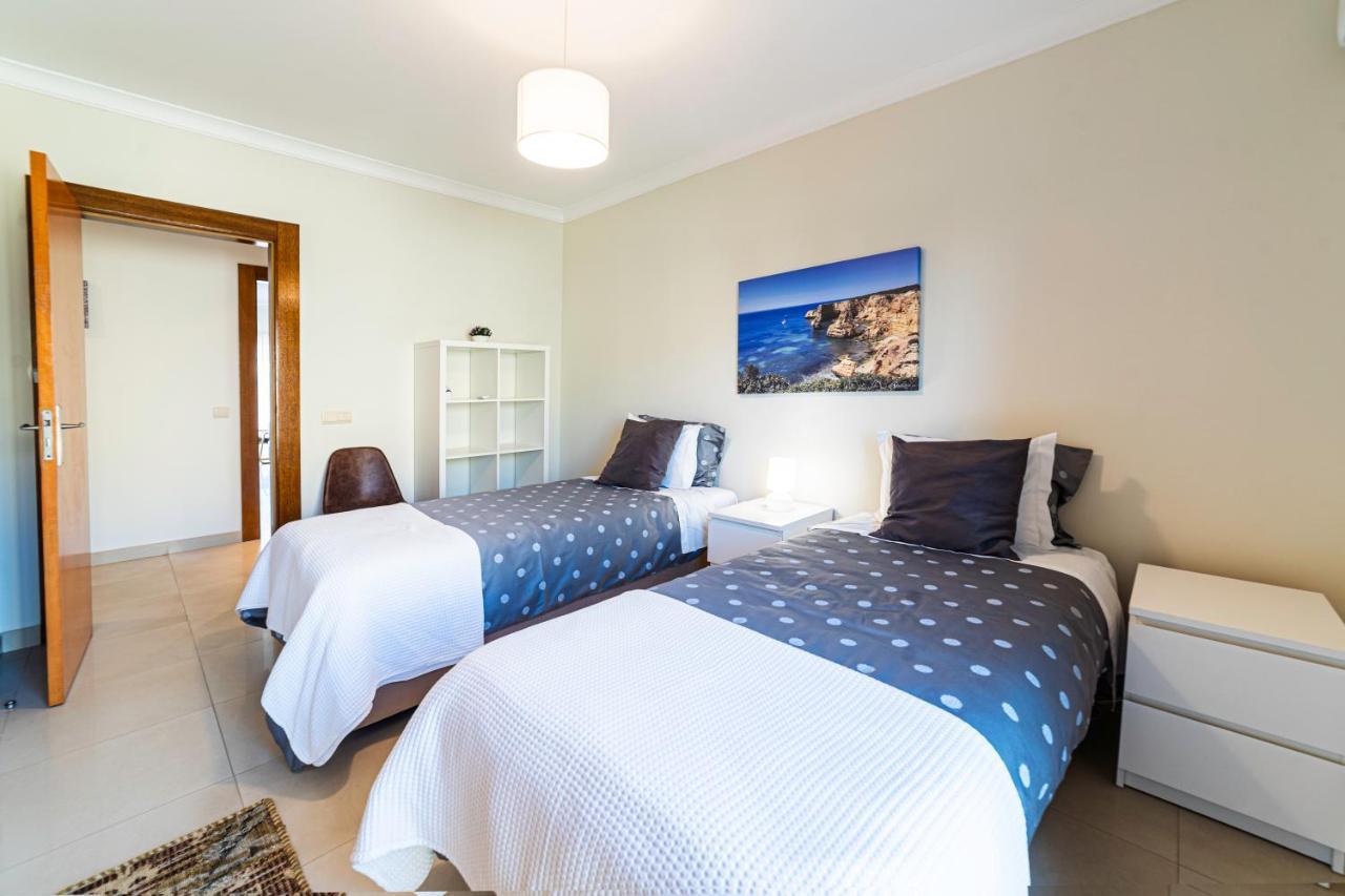 Do Vale T2 Com Piscina Apartment Albufeira Luaran gambar
