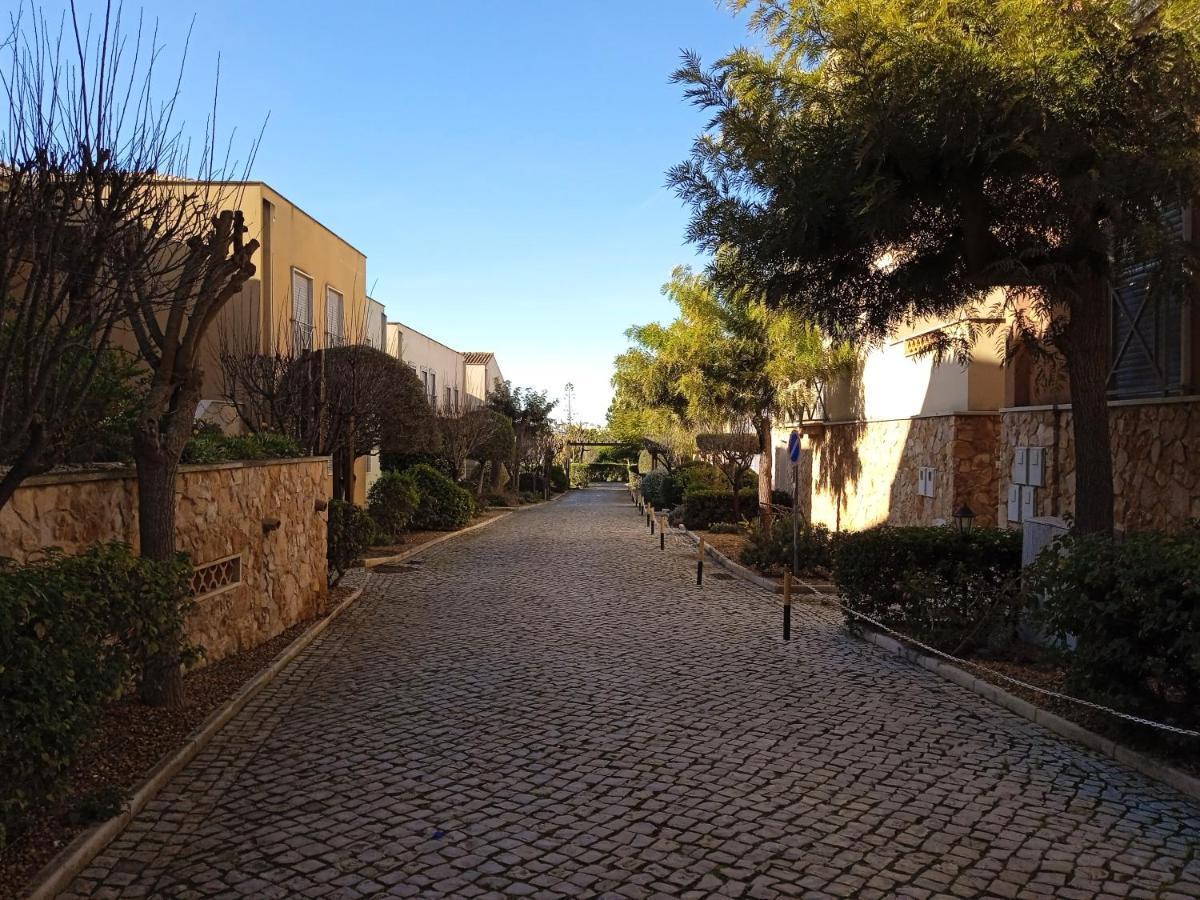 Do Vale T2 Com Piscina Apartment Albufeira Luaran gambar